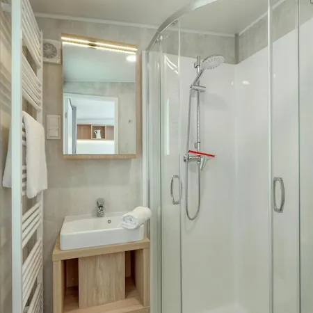Tiny Haus 66 Am Brombachsee Holiday home Pleinfeld